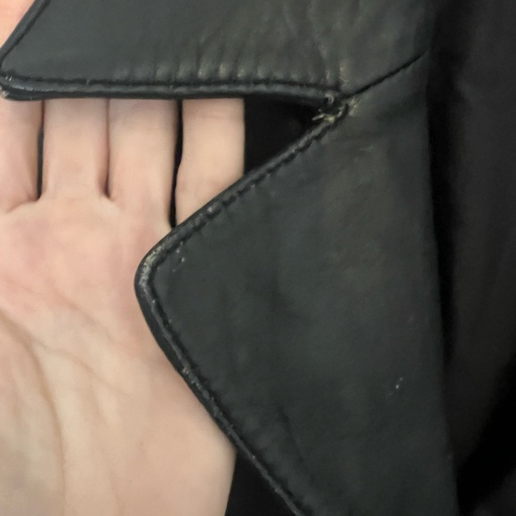 Vintage Wilson Black Leather Jacket - Picture 4 of 10